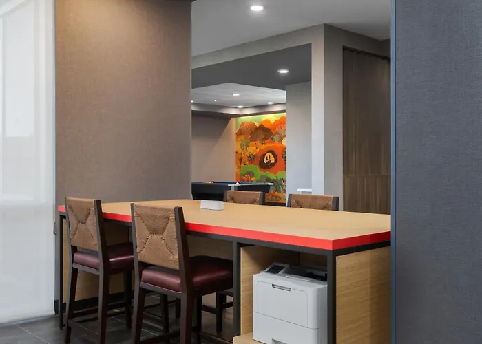 Home2 By Hilton Midtown 3*