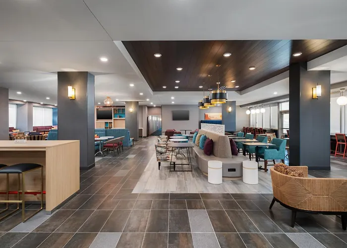 Hotel Home2 By Hilton Midtown 3*