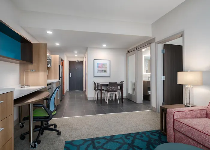 Home2 By Hilton Midtown Hotel Phoenix